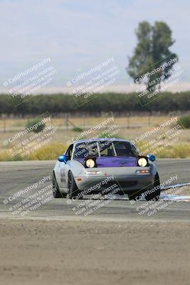 media/Sep-14-2025-Speed Ventures (Sun) [[b2951cd086]]/Green/Session 2 (Grapevine)/